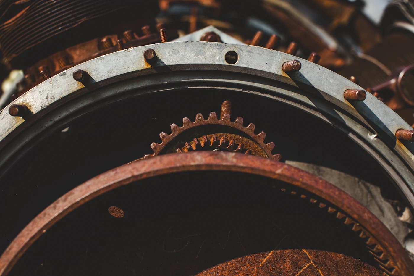 Rusted ring gear assembly before cleaning