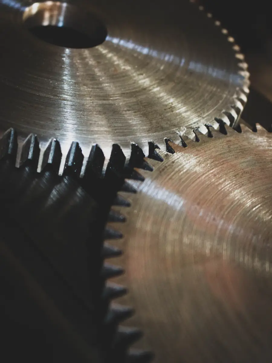 Polished gear teeth after solvent degreasing